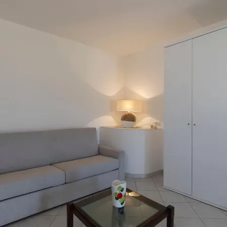 Апартаменты Rosmarino By Interhome Chiappa (Imperia)