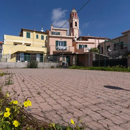 Rosmarino By Interhome * Chiappa (Imperia)